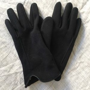Worm gloves